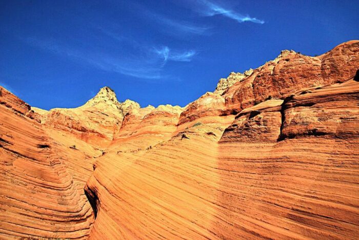 Shaanxi .Henan JiBian Wave Valley